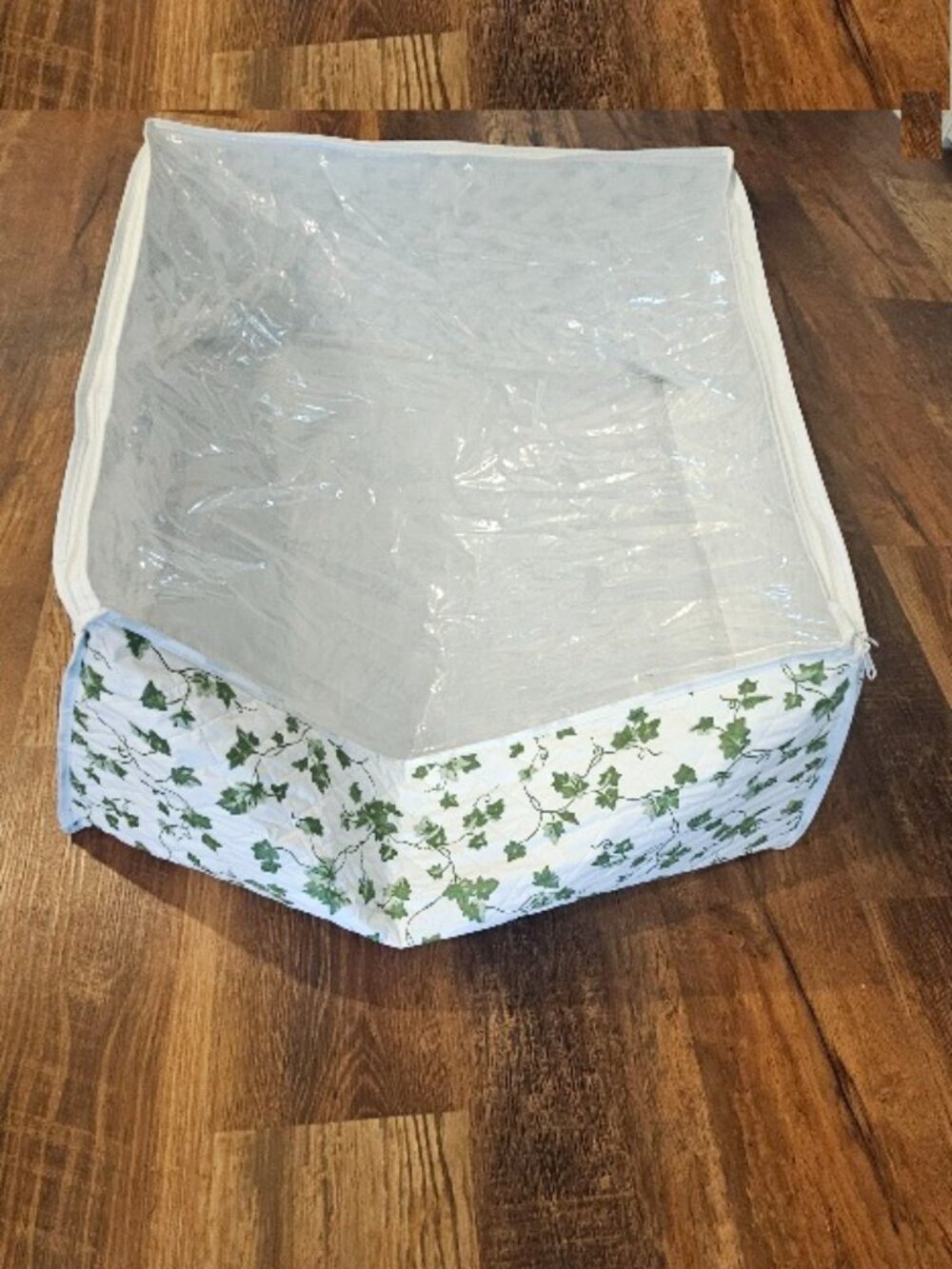 Vintage Large Soft Collapsible Storage Container Green Clovers 28" x 24" x 11"